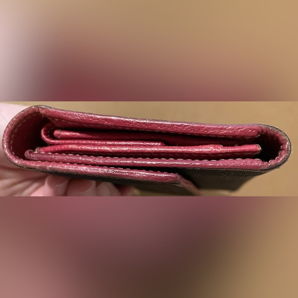 Gucci Coated Canvas Continental Wallet - Picture 16 of 16